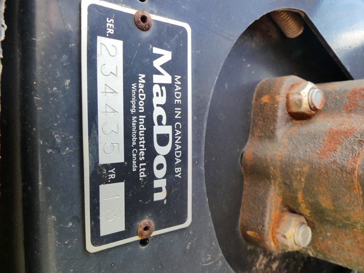 2013-mac-don-fd75-image-11