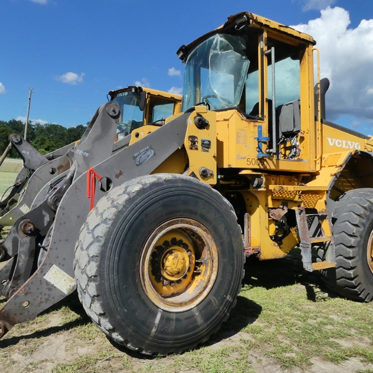 VOLVO L90E