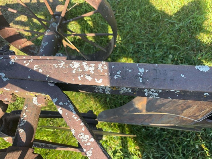 john-deere-14-image-40