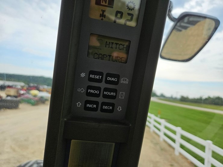 new-holland-tg285-image-42