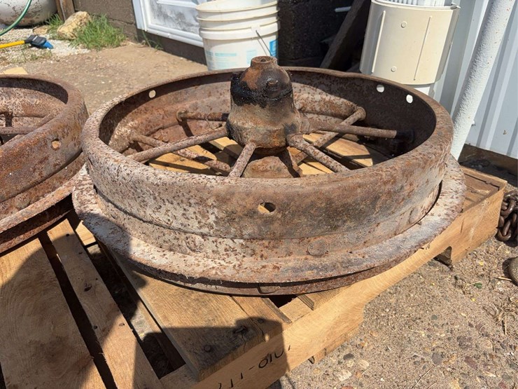 john-deere-24-image-7