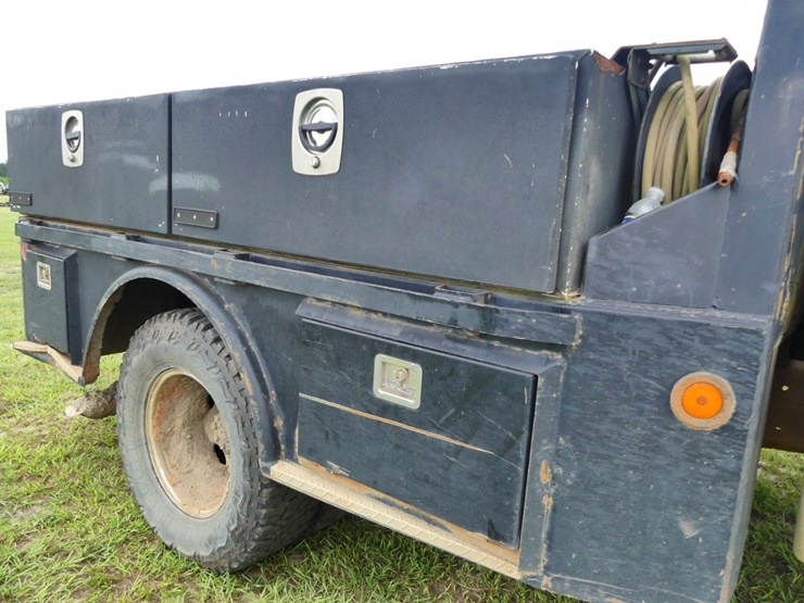2006-ford-f350-image-10