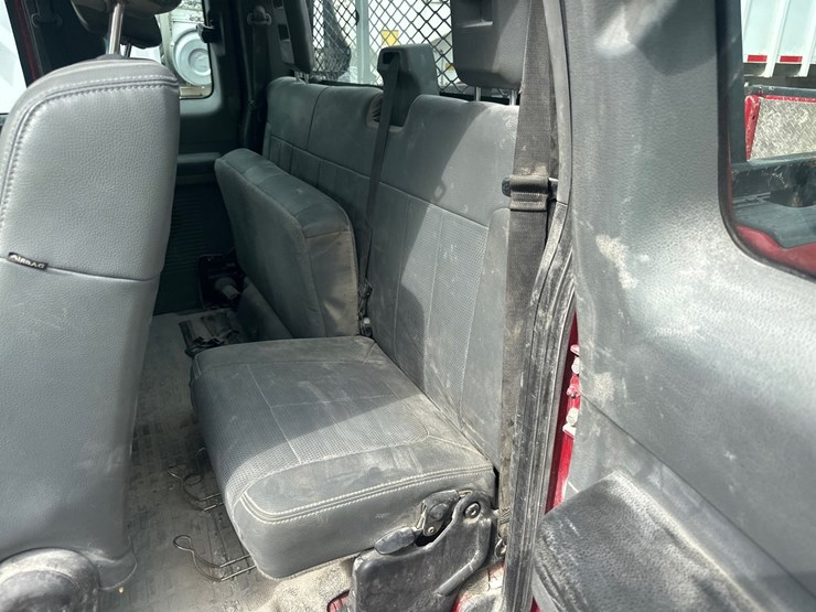 2011-ford-f250-image-24