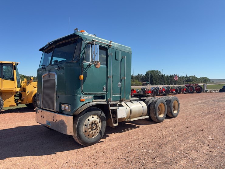 1990-kenworth-k100e-image-1
