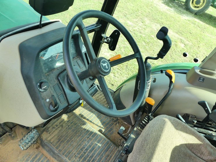 2013-john-deere-5055e-image-14
