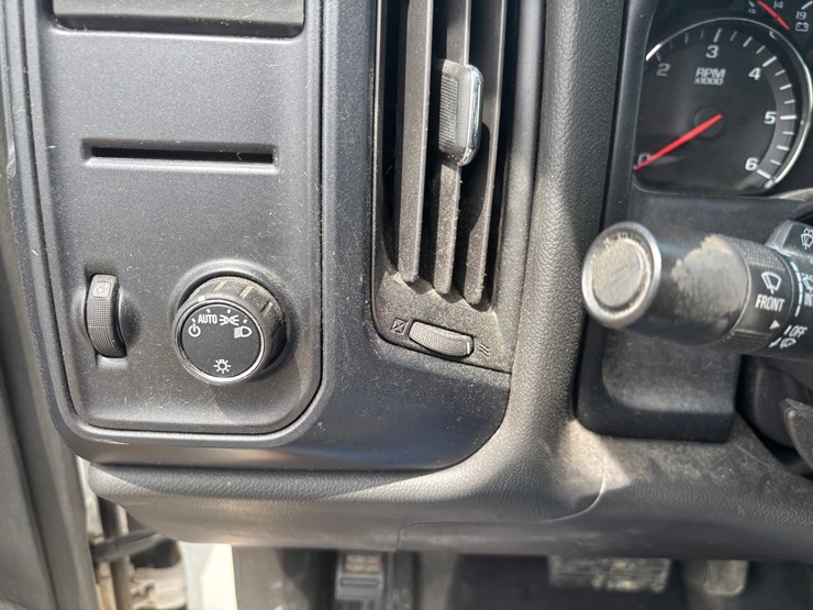 2014-chevrolet-1500-image-61
