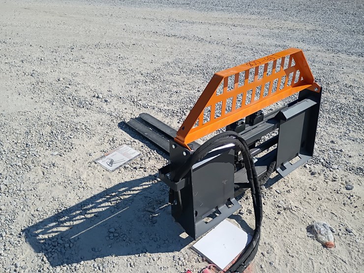 #l85-008-•-landhonor-hydraulic-pallet-fork-skid-steer-attachment-image-4