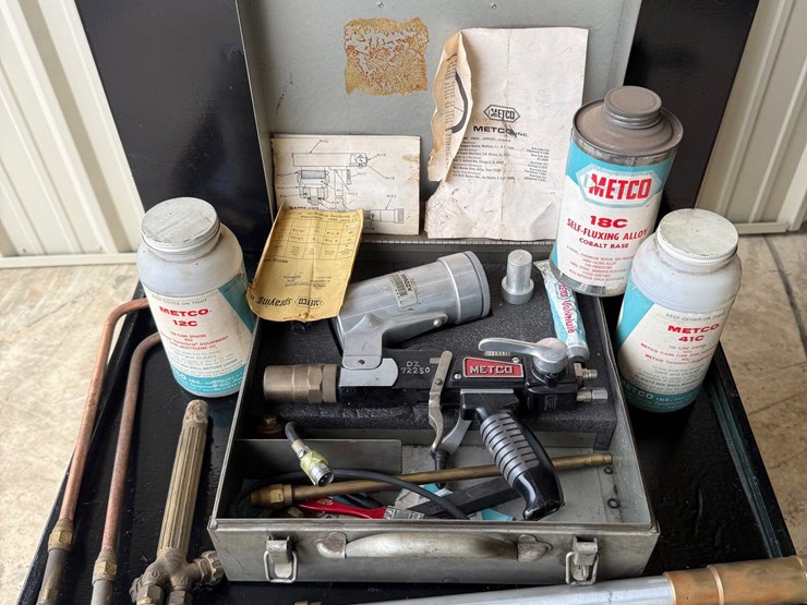 metco-sp-thermo-spray-gun-with-case,-accessories-image-8