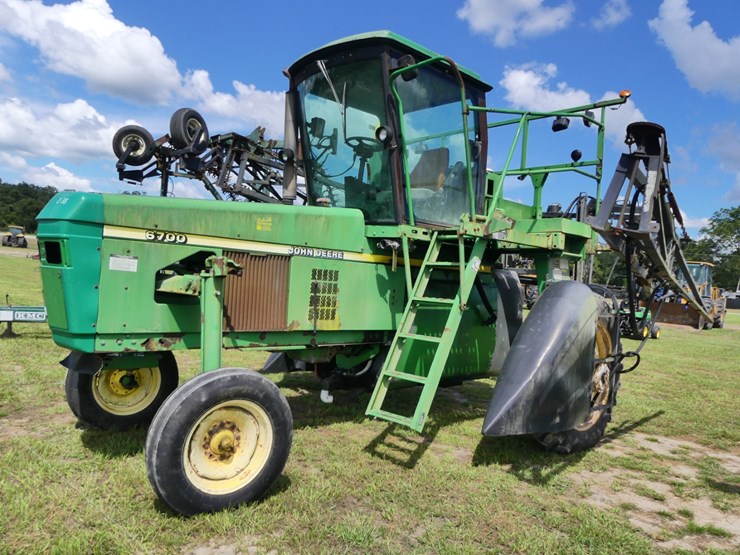 john-deere-6700-image-1