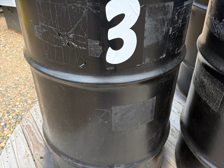 (3)-55-gallon-drums-of-triangular-ceramic-abrasive-polishing-tumbling-media.-approximately-700-lbs.-in-each-drum.-image-5