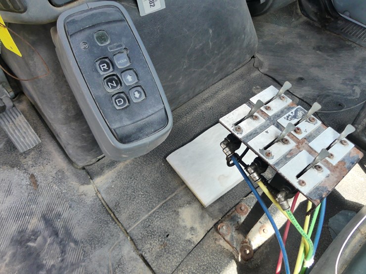 2006-international-durastar-4400-image-14