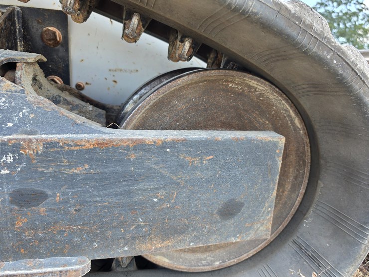 #26217-•-2022-bob-cat-t66-skid-steer-image-42