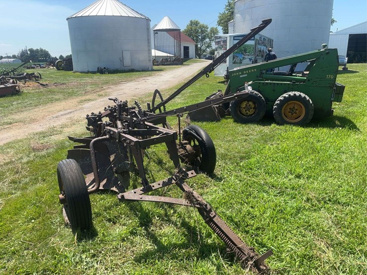 john-deere-14-image-2