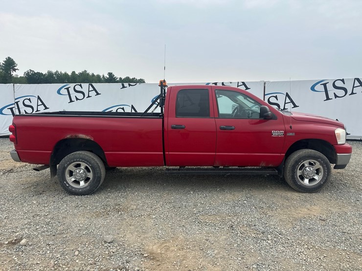 2008-dodge-2500-image-6