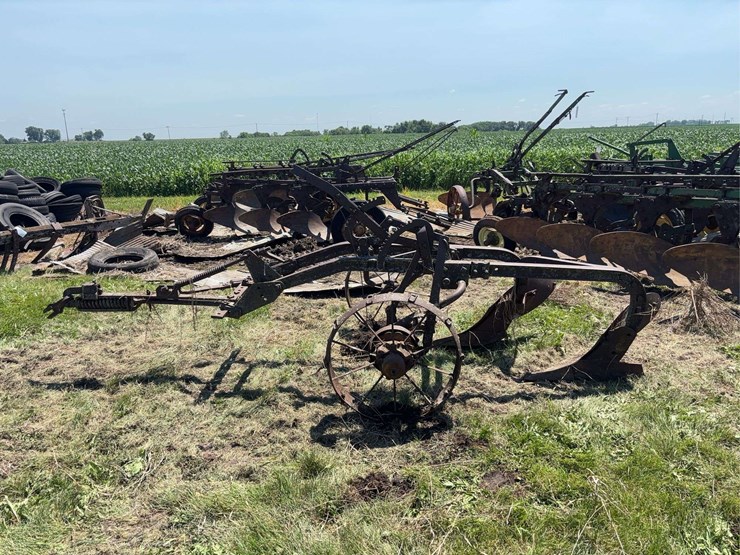 john-deere-14-image-8