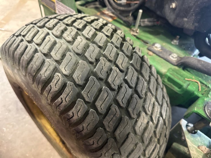 2020-john-deere-w48m-image-26