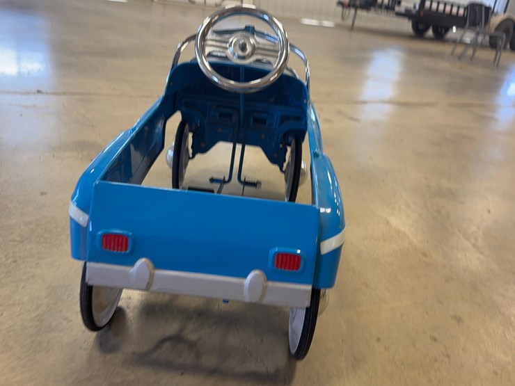 boss-pedal-power-car-image-5