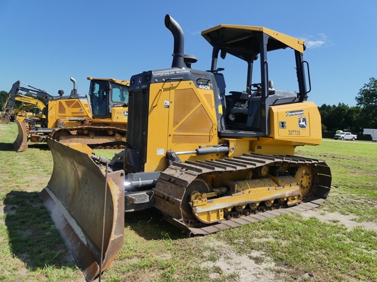 2019-deere-450k-lgp-image-1