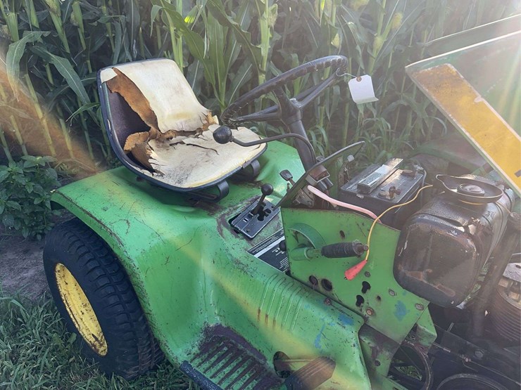 john-deere-110-image-8