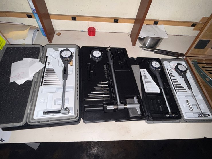 section-w/(4)-mitutoyo-2”-thru-10”-depth-gauges,-(1)-mitutoyo-12-18”-od-micrometer,-&-(2)-durometer-guages-image-2