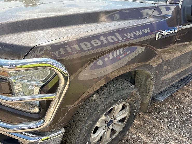 2017-ford-f150-image-13