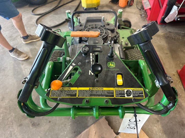 2020-john-deere-w48m-image-18