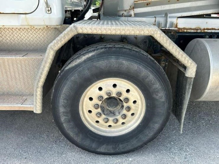 2005-mack-700-t/a-t/a-stone-slinger-truck-1m2ag11c-image-101