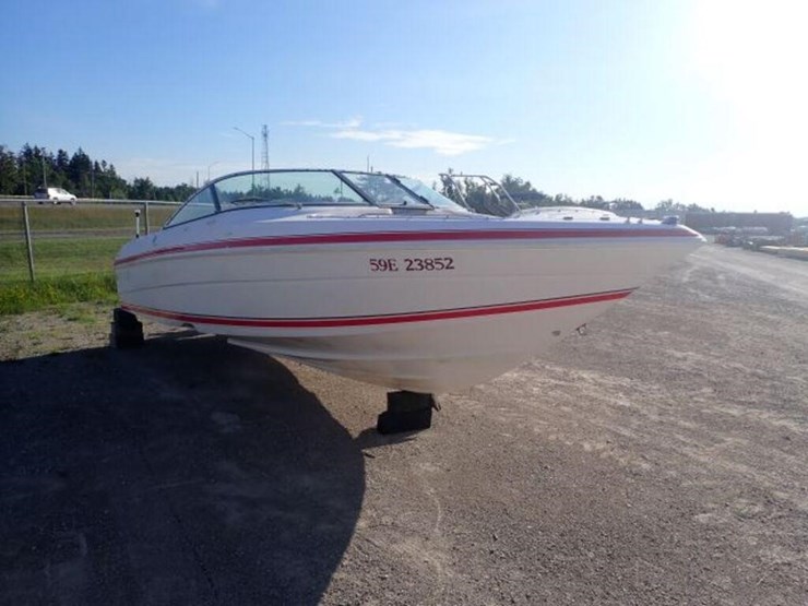 1999-donzi-z22-22-ft-bowrider-dnar1087c999-image-3