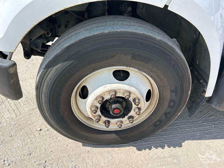 2017-ford-f750-image-35