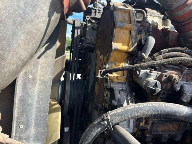 2001-kenworth-t800-image-37