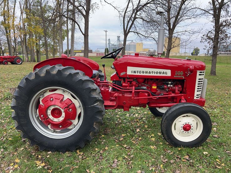 1958-international-330-image-6