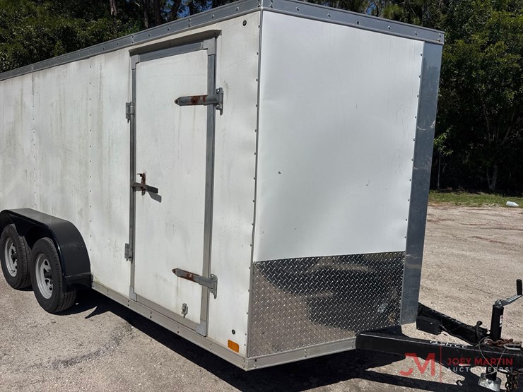 2016-cross-trailers-enclosed-cargo-trailer-image-17