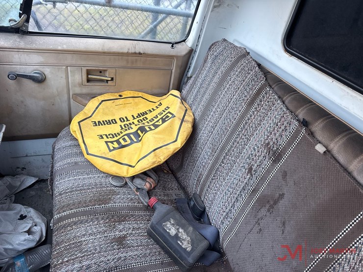 1986-gmc-7000-image-31