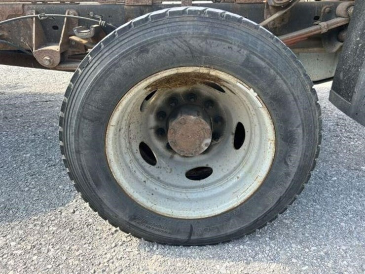 2008-ford-f550-image-54