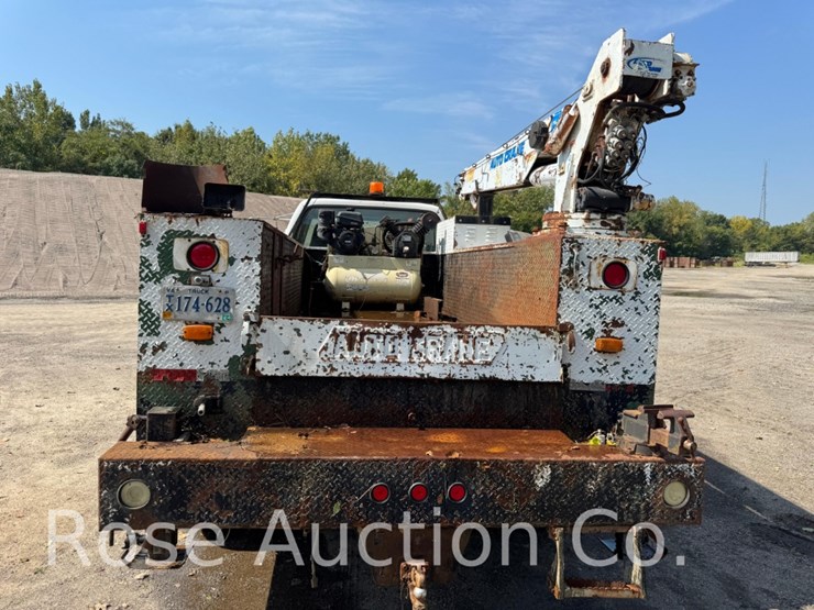 2004-ford-f750-image-4