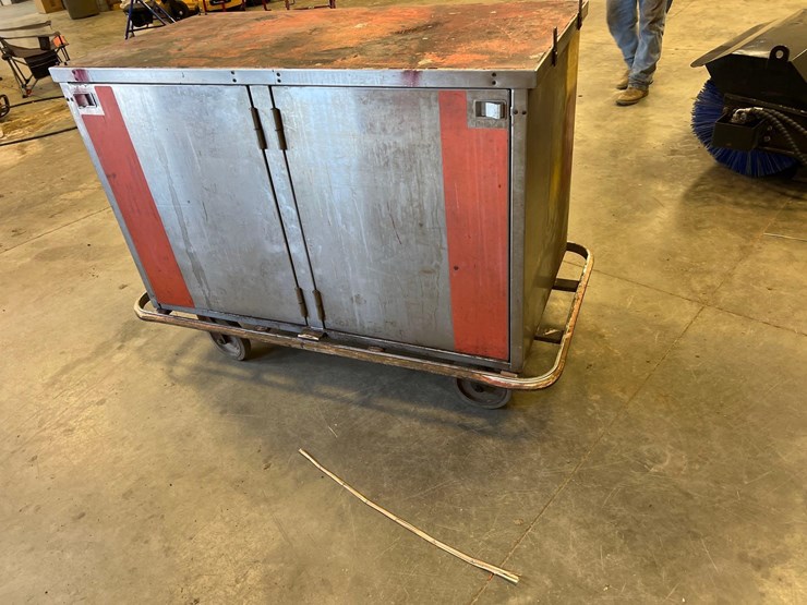 stainless-storage-cart-image-3