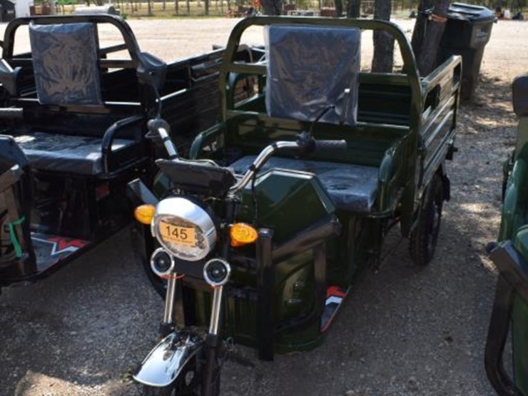3-wheel-electric-cart-(serial-#-kr2026429amam2939)-(k)-image-2