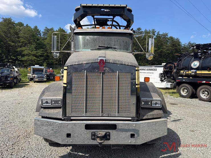 2014-kenworth-t800-image-8