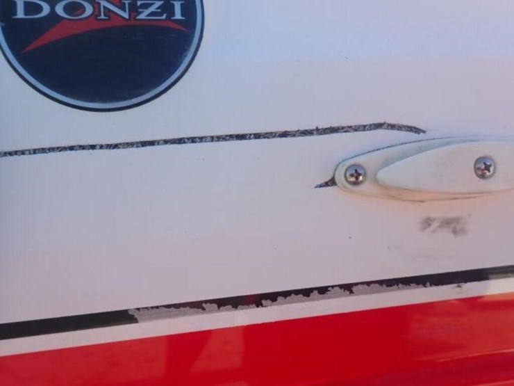 1999-donzi-z22-22-ft-bowrider-dnar1087c999-image-76