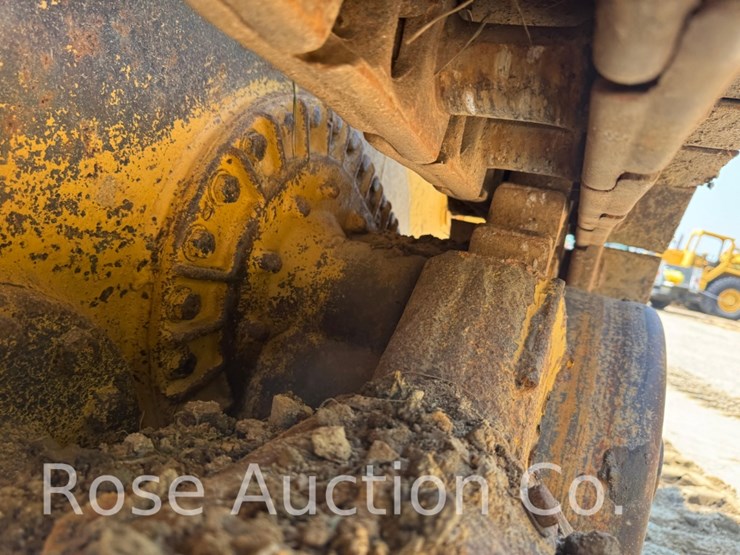 caterpillar-953-image-17