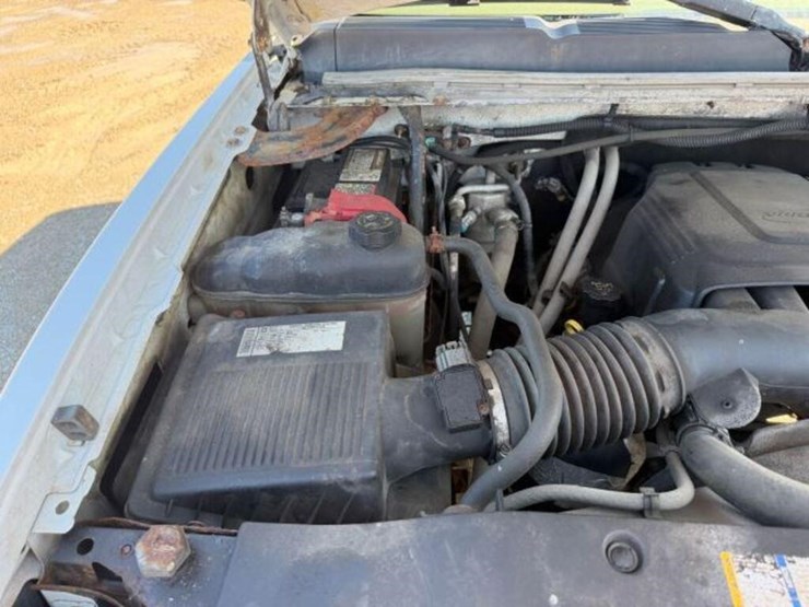 2009-chevrolet-silverado-2500hd-image-28