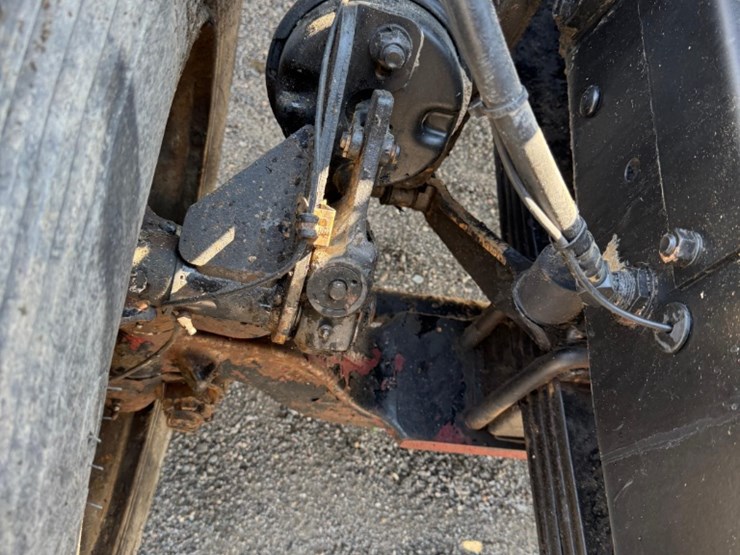 2001-mack-690s-image-12