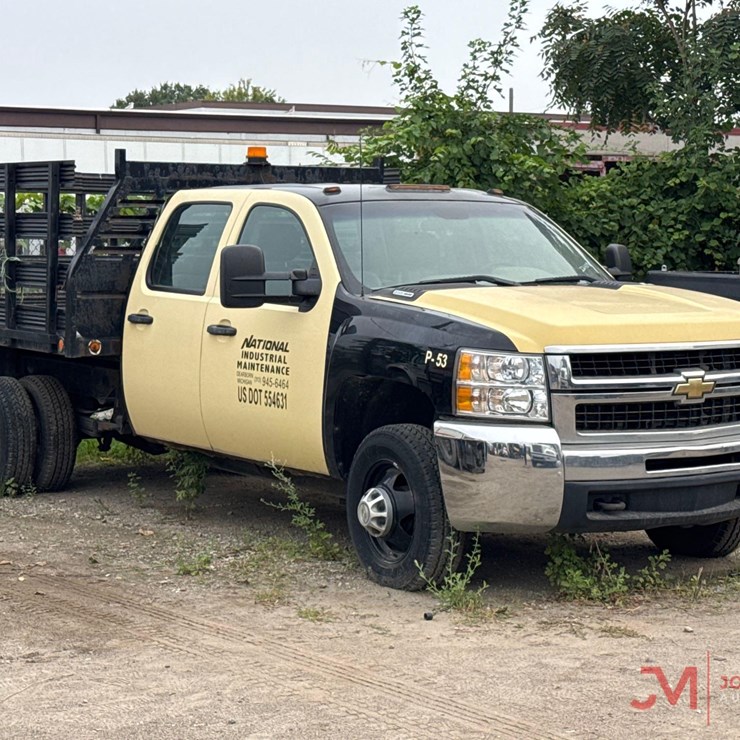2009 CHEVROLET 3500