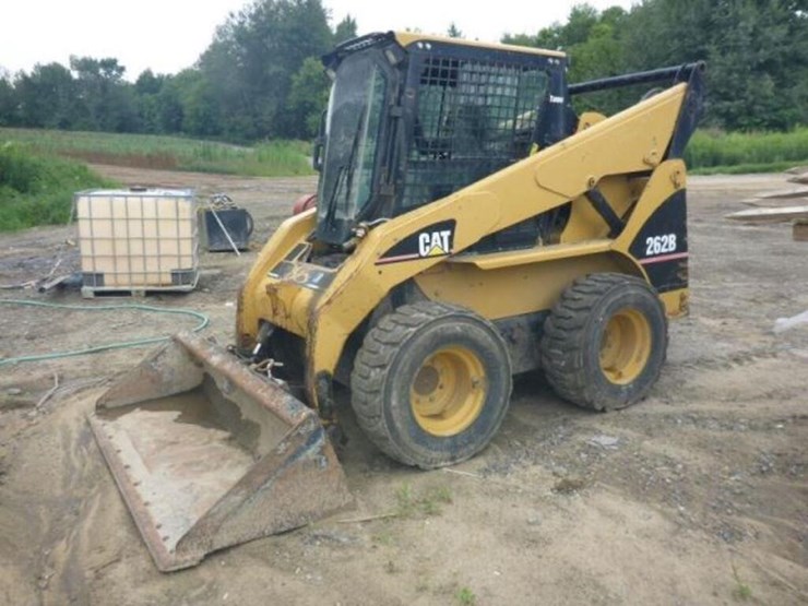 caterpillar-262b-image-1