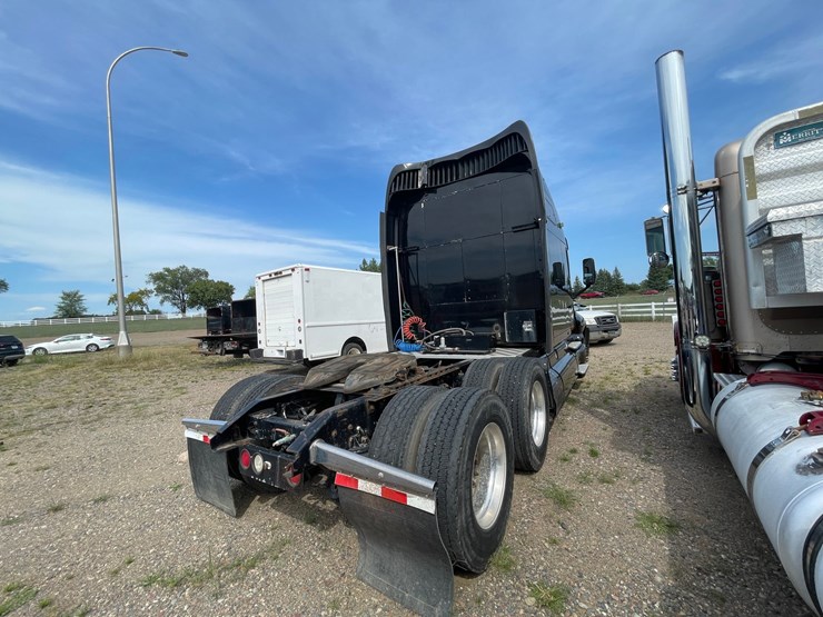 1999-kenworth-t2000-image-6