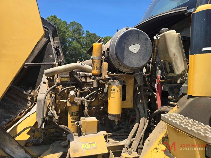 2006-caterpillar-730-image-25