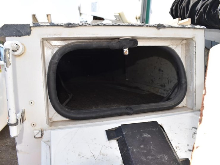 2019-ford-f550-image-19