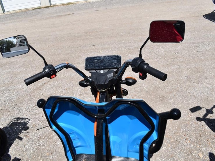 3-wheel-electric-cart-(serial-#-lqst202600077)-(k)-image-7
