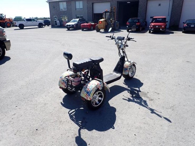 2024-shansu-youpi-60v-electric-tricycle-r36cp3010r-image-5
