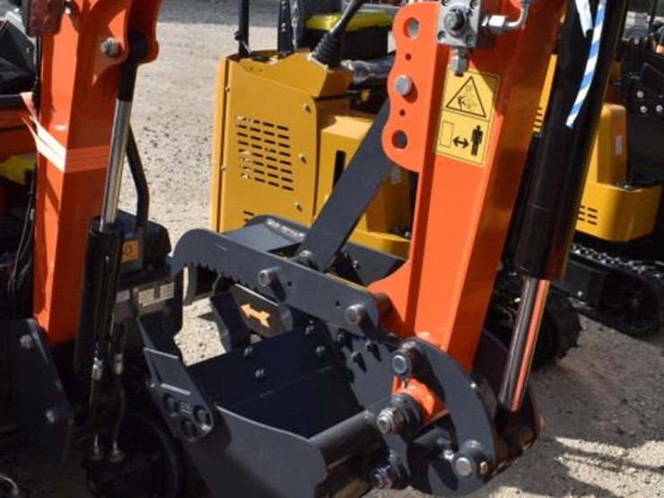 ats-me18-mini-excavator-(serial-#-a2602111250)-(k)-image-3